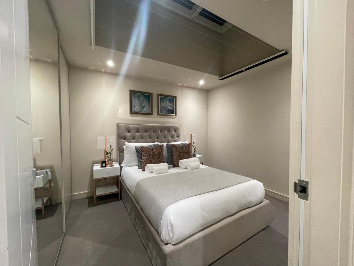 Sophisticated 1Br, 1 Ba Chigwell Designer Flat Chcl F2 Apartamento Exterior foto