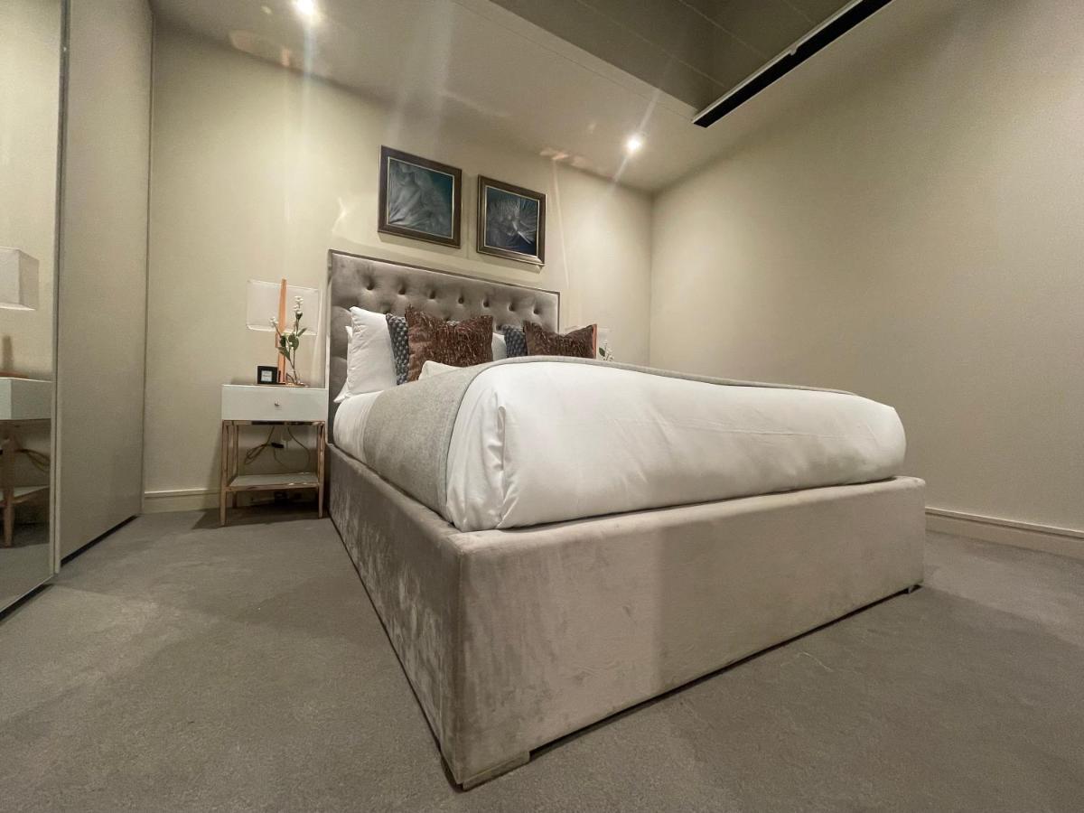 Sophisticated 1Br, 1 Ba Chigwell Designer Flat Chcl F2 Apartamento Exterior foto